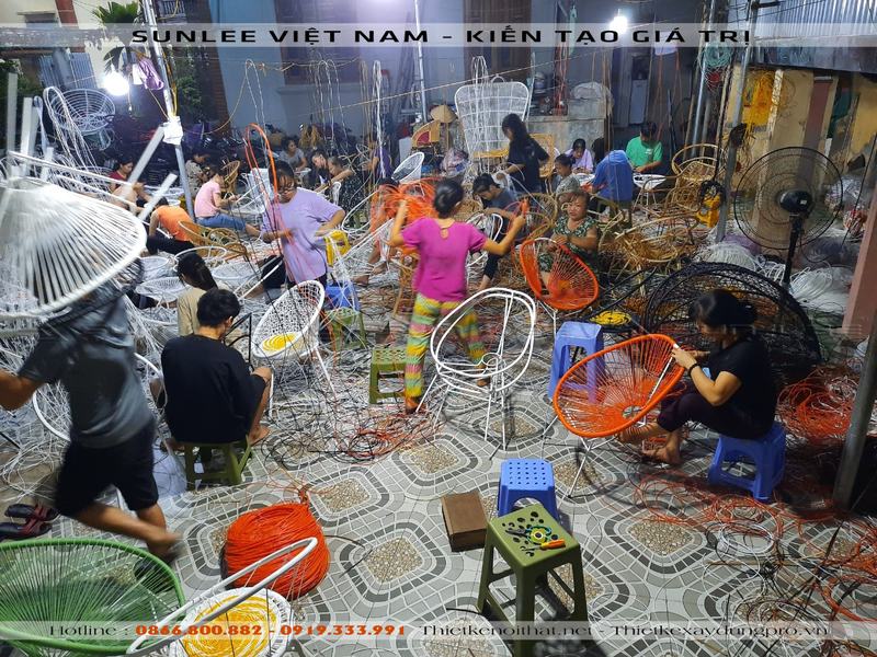 xuong-san-xuat-ban-ghe_6 Ban-ghe-may-nhua