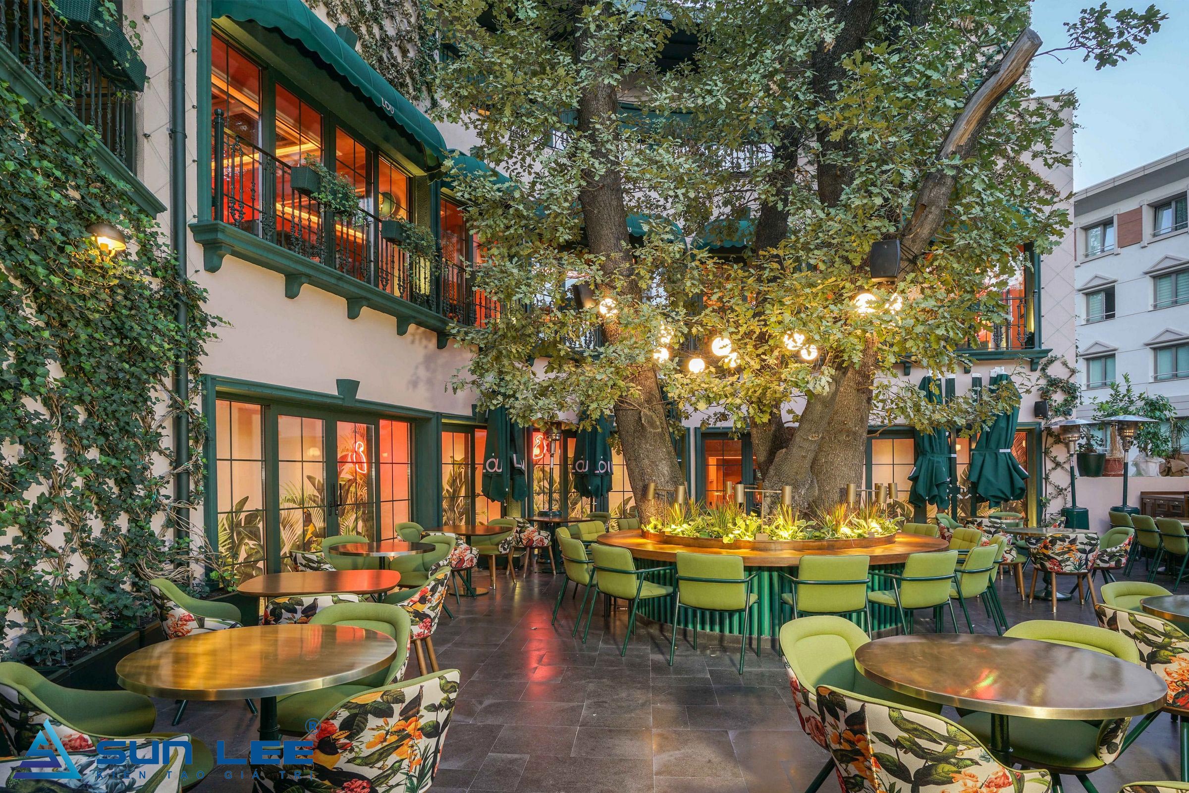 Mô Hình Quán Cafe Sân Vườn