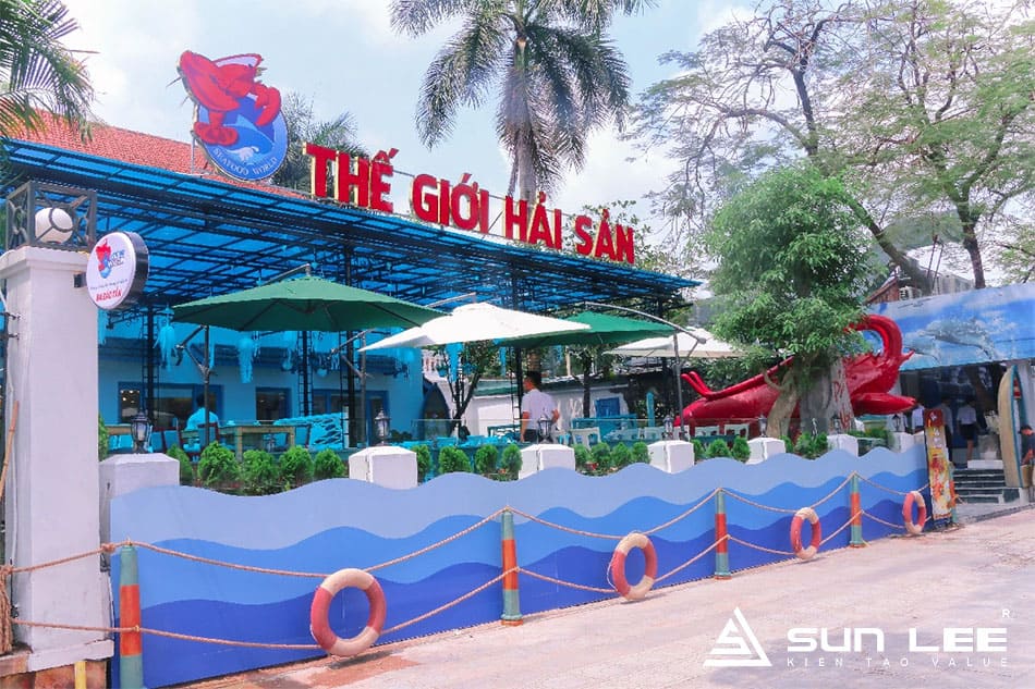 Mặt bằng rất quan trọng khi mở nhà hàng nên cần đầu tư nhiều chi phí